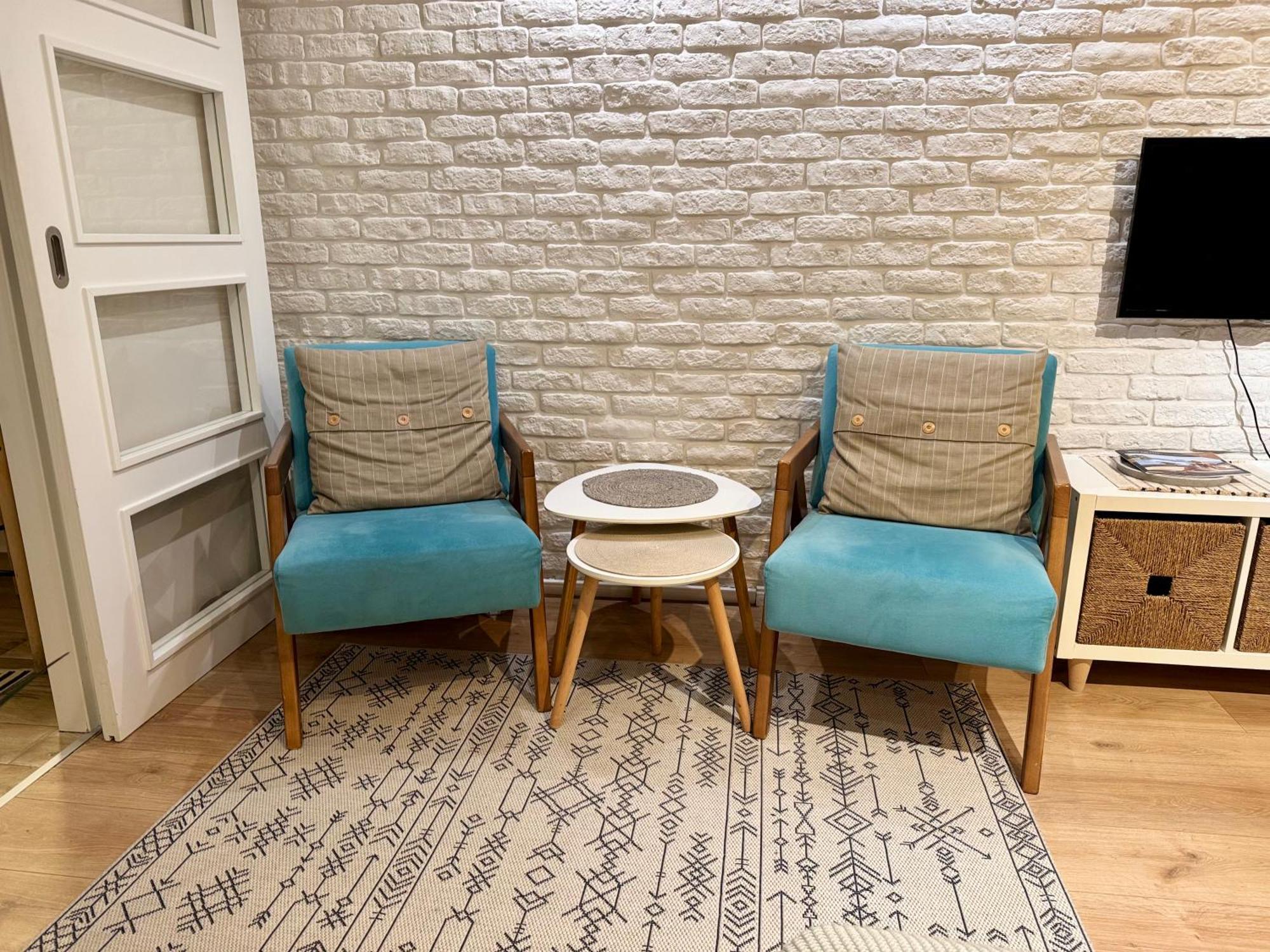 Cozy Haven Apartamento Belgrado Exterior foto
